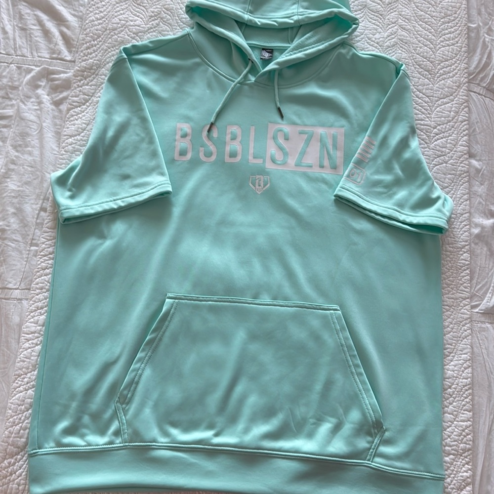 Baseball Lifestyle, BL101 
Short Sleeve Hoodie
Adult XL
Mint Green / White